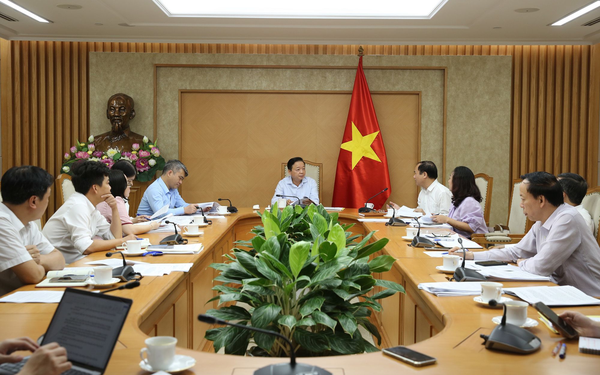 Người không có hợp đồng lao động có thể vẫn được mua nhà ở xã hội 3 pho thu tuong 16561297 1760140046874 17601400475341828495994