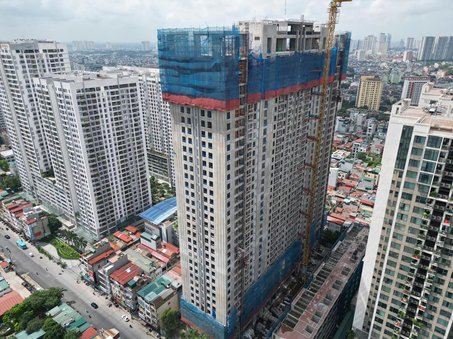 547852266 1383366373796657 479802830533918675 n